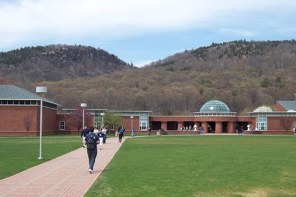 Quinnipiac-University