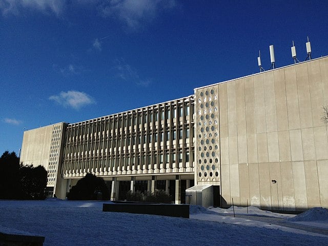 University of Laval Faculty of Law