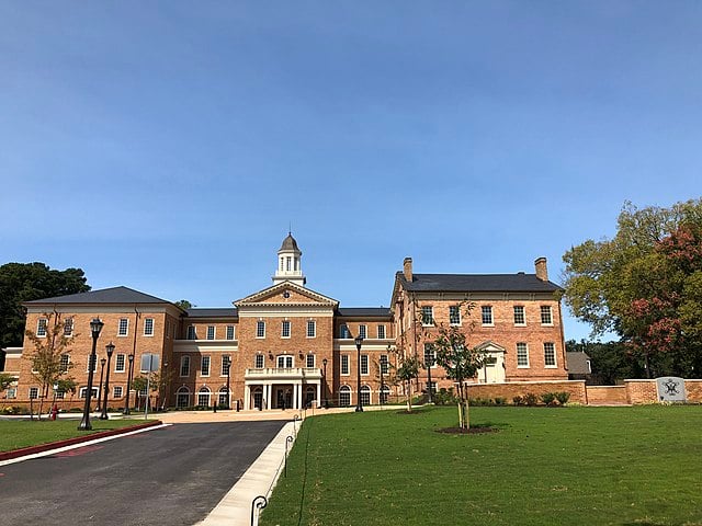 College of William and Mary Alumni House