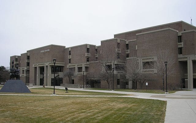 Northeastern Illinois University