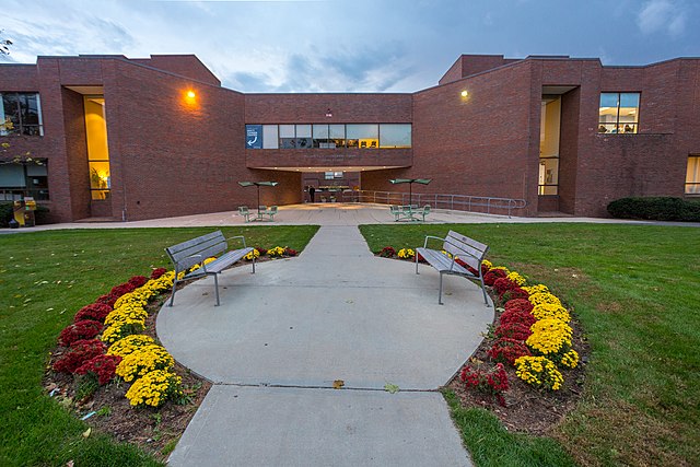 Usdan Student Center, Brandeis University