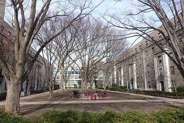 Massachusetts Institute of Technology